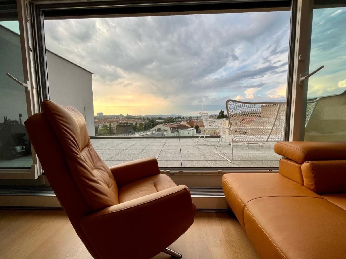 Brno City Center Apartment With Parking And A Big Terrace Dış mekan fotoğraf